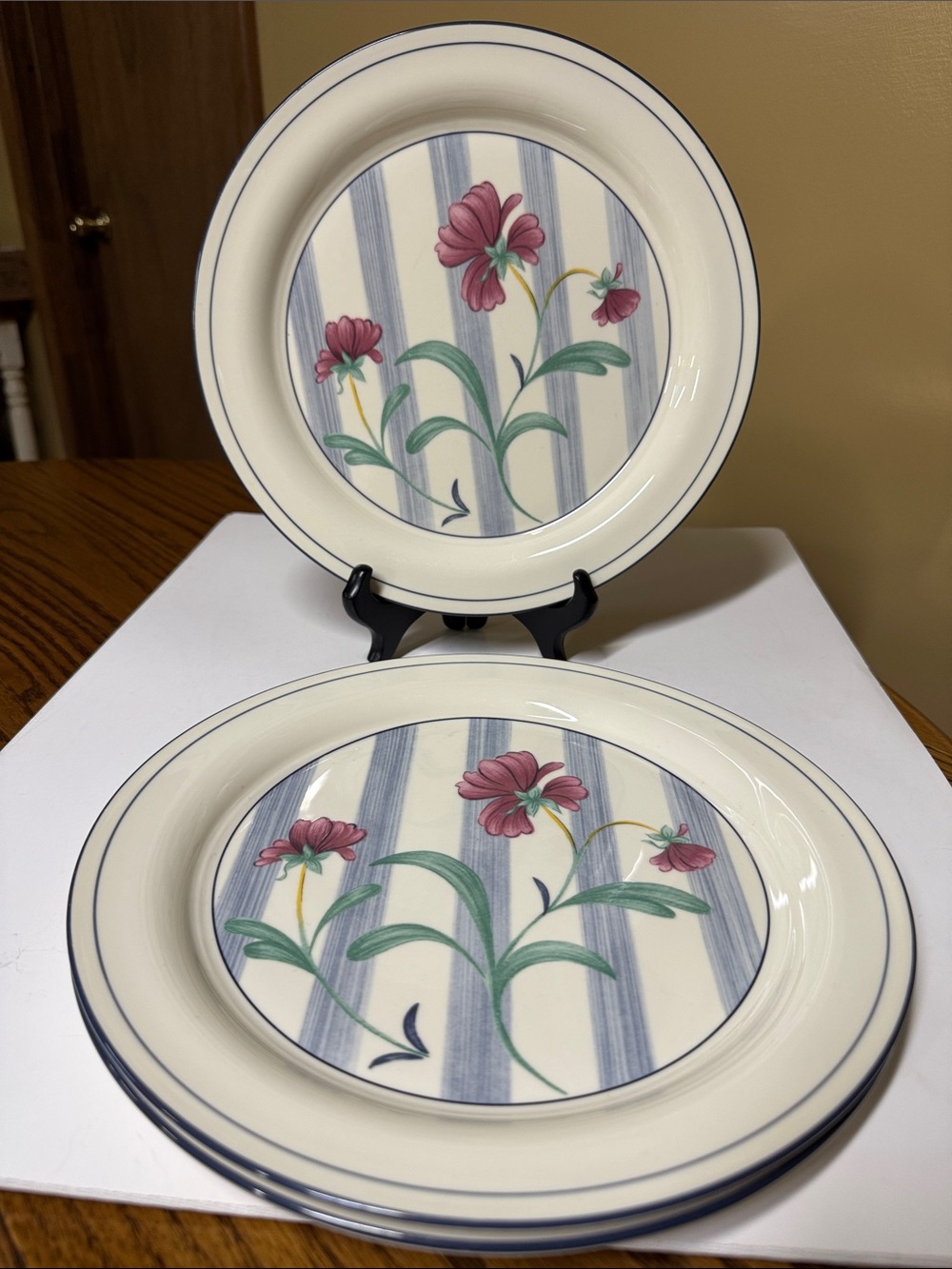 Lenox POPPIES ON BLUE BOTANICAL 10.75”Dinner Plates(3) Floral Stripe